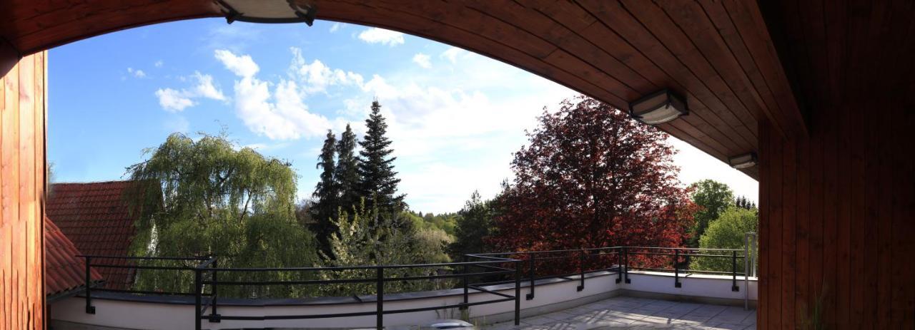 Stirinska Stodola U Prahy Hotel Kamenice Exterior photo