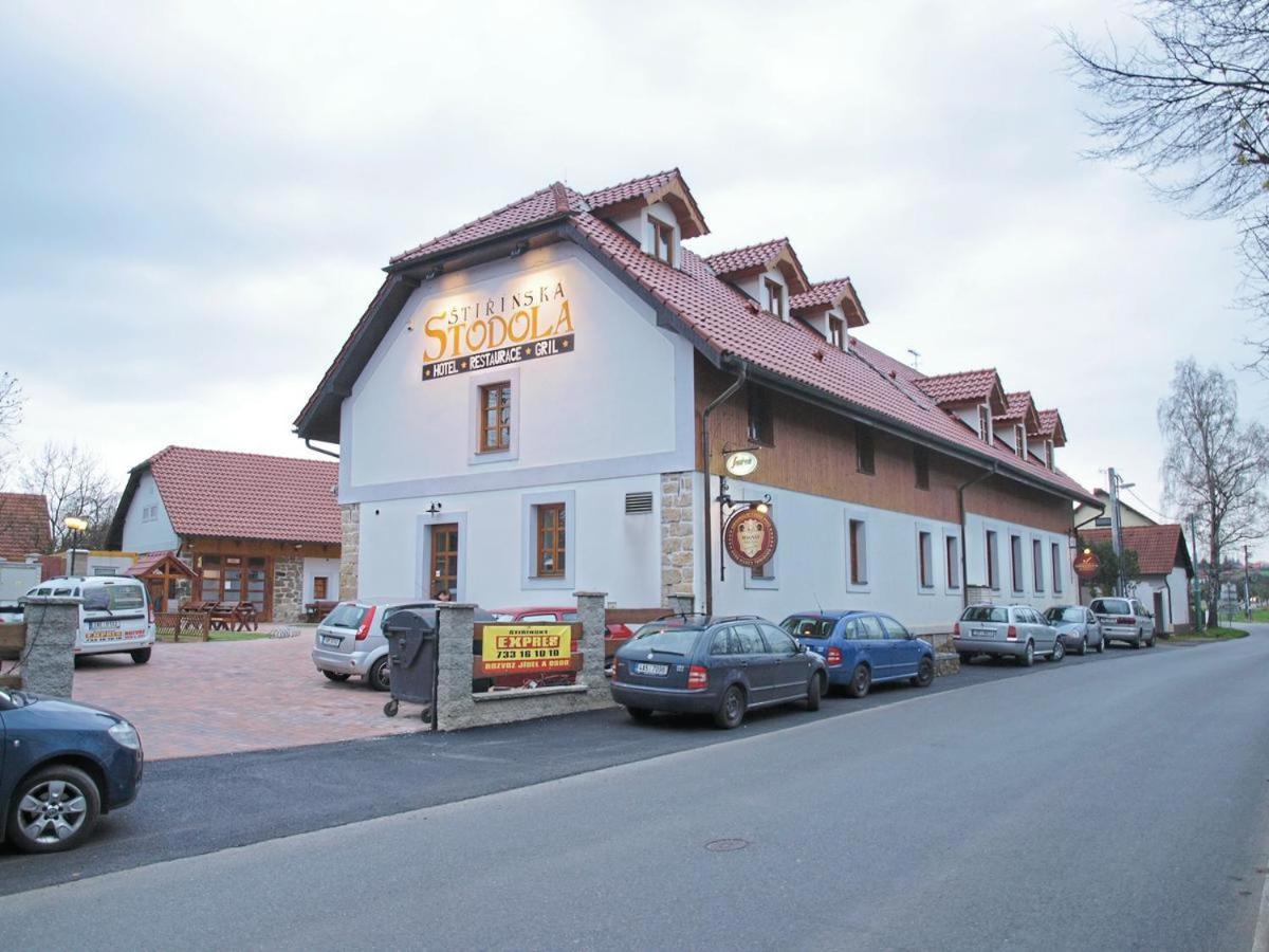 Stirinska Stodola U Prahy Hotel Kamenice Exterior photo