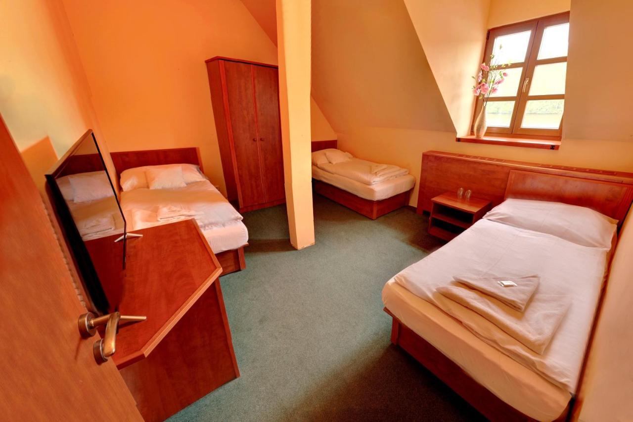 Stirinska Stodola U Prahy Hotel Kamenice Exterior photo